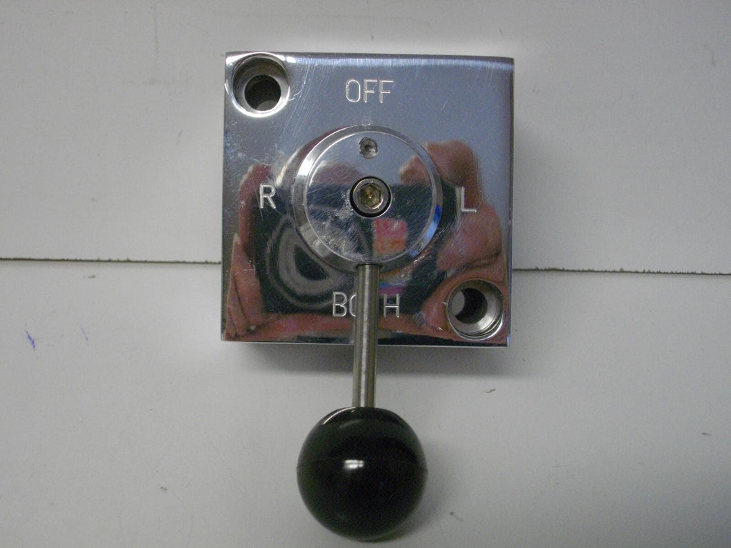 Polished Billet Manual 2 Tank Fuel Valve 1/2